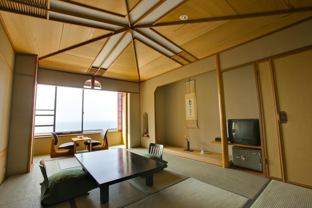 Nishiizu Koyoi Hotel Numazu Buitenkant foto